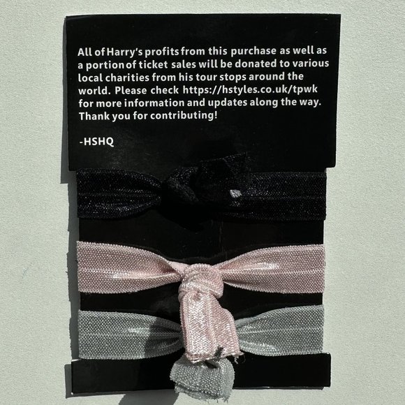 Harry Styles Treat People With Kindness Hair Ties - Picture 2 of 2